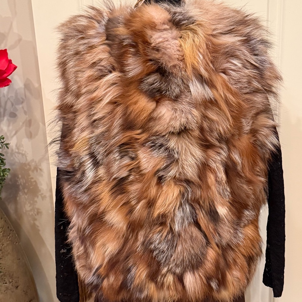 Fox Fur Vest - Picture 6 of 14